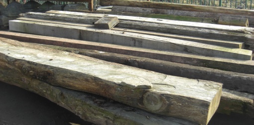 Reclaimed Oak Beams